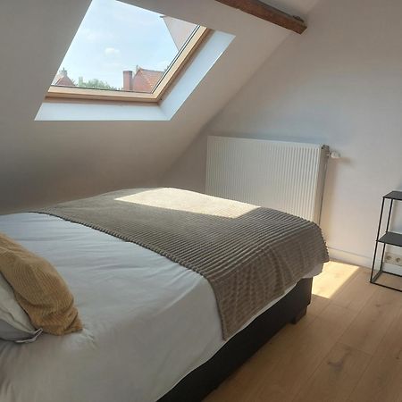 Appartement In Ekeren ภายนอก รูปภาพ