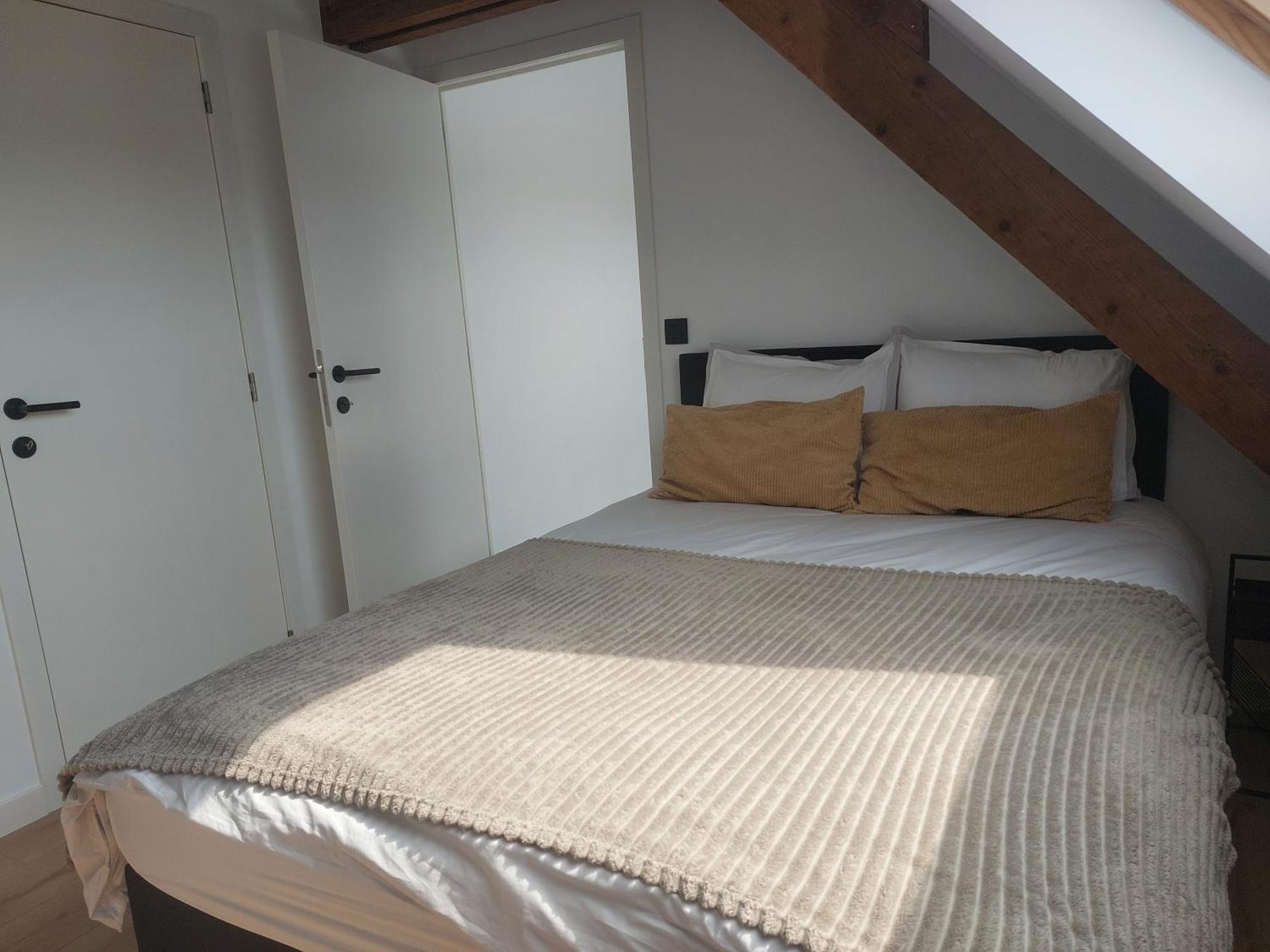 Appartement In Ekeren ภายนอก รูปภาพ